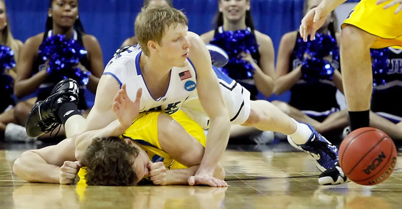 Kyle Singler Videos: Duke Star's Plea to Coach K