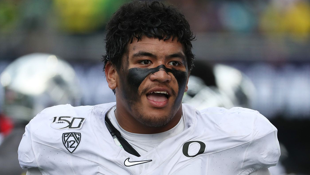 5 Players Who Took Eye Black Too Far 6