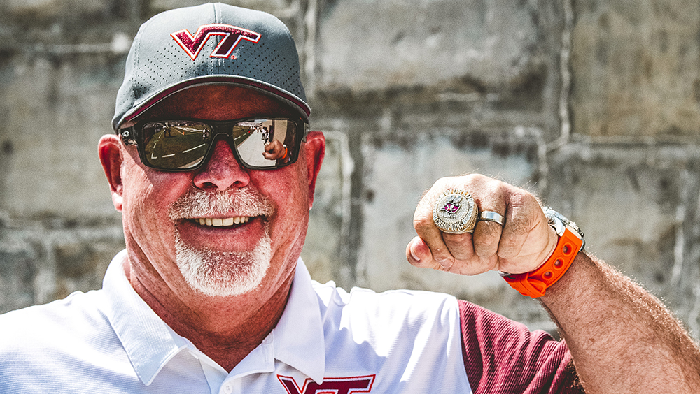 You Need To Follow These Coaches on Social Media 2
