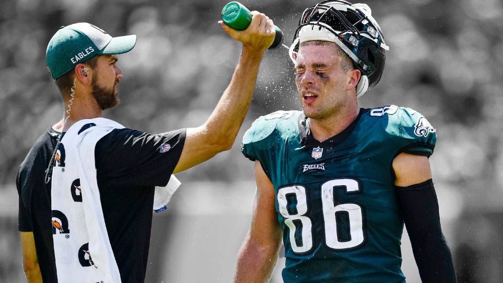 How Much Do NFL Waterboys Make?