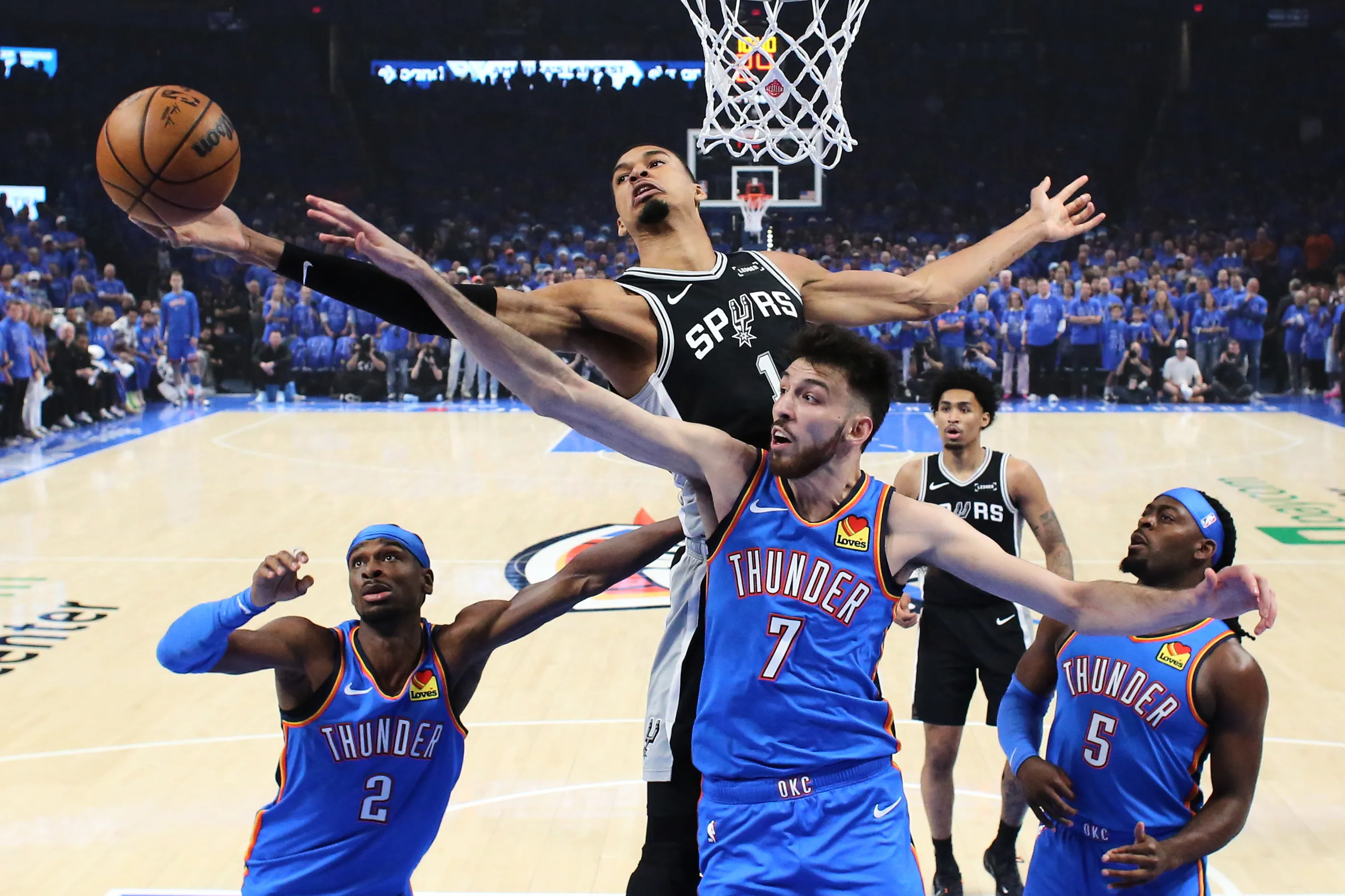 Wembanyama's 41-20 Masterclass Leads Spurs Past Thunder in Double-OT Classic