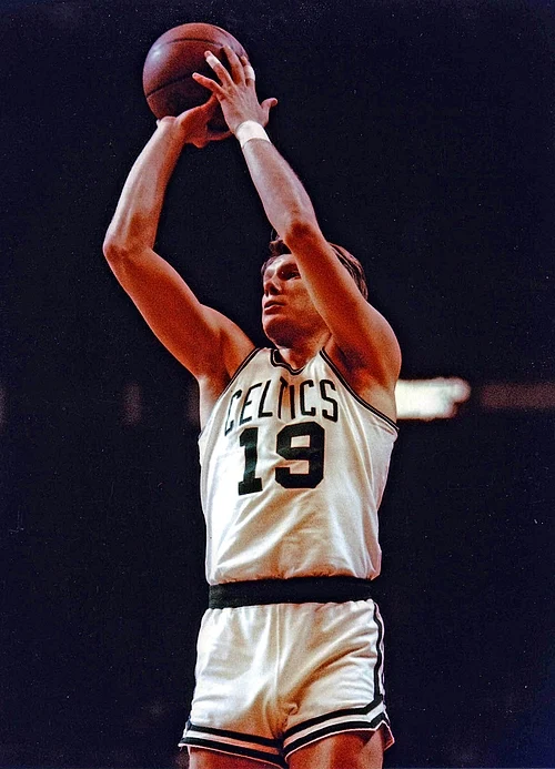 1786371548203_500px Don_nelson_celtics