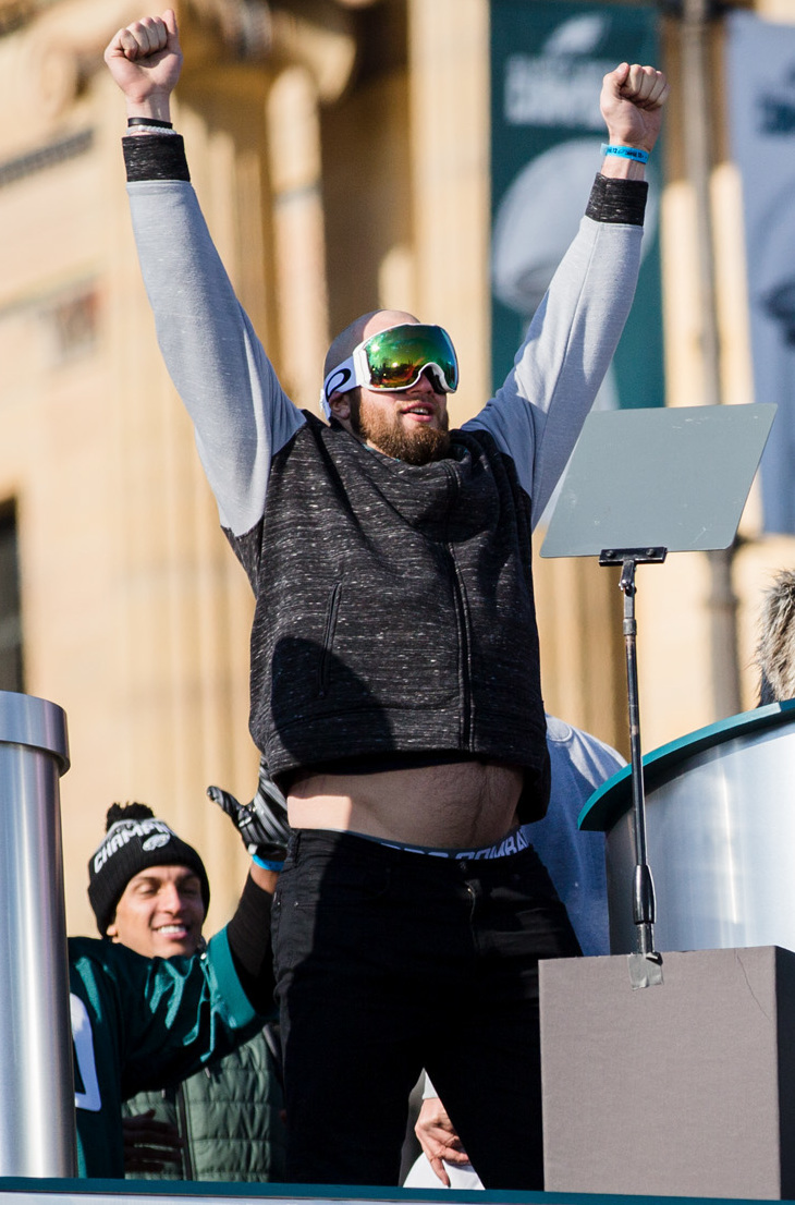 1791385240442_Lane_Johnson_Philadelphia_Eagles_Super_Bowl_LII_Victory_Parade_ 39462284124 